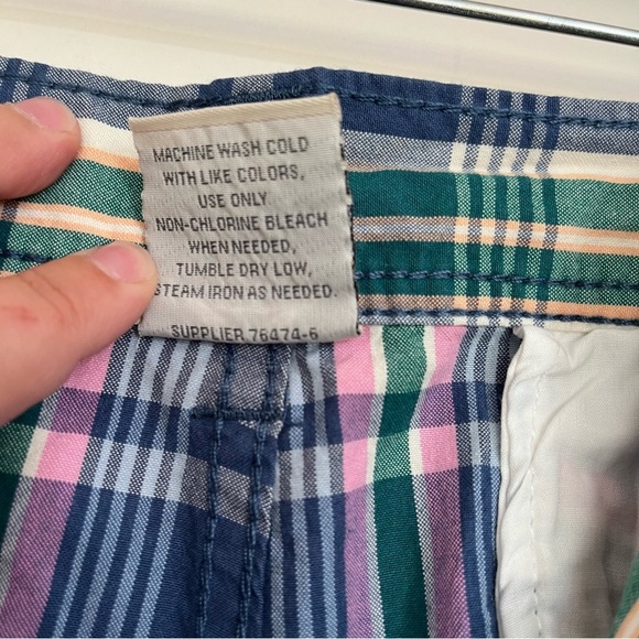 NWT Men’s St. John’s Bay Flat Front Knee Length Plaid Shorts Size 42 Big - Picture 6 of 6